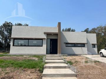 Casa · 170m² · 4 Ambientes · 1 Cochera · Casa 4 Ambientes con Piscina en Venta - Hudson Park