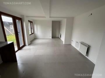 Departamento · 33m² · 1 Ambiente · 1 Cochera · Monoambiente con Jardín y Estacionamiento, Bº Melipal