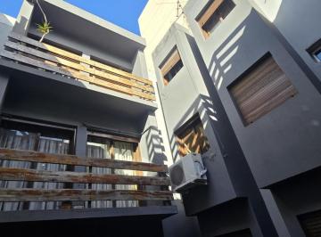 Departamento · 70m² · 3 Ambientes · Ntra. Sra de Rosario de Pompeya 2473 - Morón, Bs. As. G. B. a.