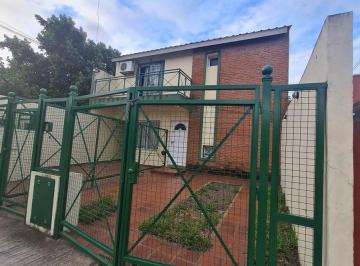PH · 210m² · 9 Ambientes · 2 Cocheras · Venta en Block de 3 Dúplex. Ideal Inversor.