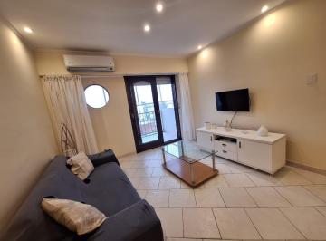 Departamento · 73m² · 3 Ambientes · Alquiler Temporario Departamento 3 Ambientes Excelente Vista Piso Alto