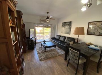 Departamento · 56m² · 3 Ambientes · Alquiler Departamento 3 Amb en Coghlan con Balcón