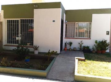 Casa · 106m² · 6 Ambientes · 1 Cochera · Casa Apta Crédito Hipotecario Zona Club Alemán