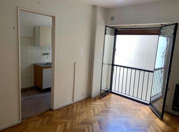 Departamento de 2 ambientes, Caballito · 2 Ambientes - Lateral - Balcon Frances - Excelente Ubicacion