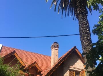 Casa de 5 ambientes, Tres de Febrero · Chalet Estilo Nordico Caseros Centro, Gba Oeste