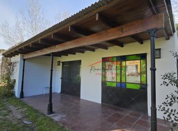 Casa · 200m² · 4 Dormitorios · Dos Propiedades en Venta en Valeria del Mar