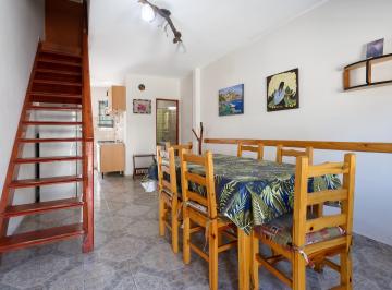 Living Comedor · ¡Oportunidad! Venta de Triplex a La Vuelta de La Playa en Mar del Tuyu