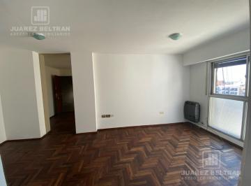 Departamento · 40m² · 2 Ambientes · Alquilo Departamento 1 Dormitorio - Bv Chacabuco 385