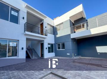 Departamento de 4 ambientes, Maipú · Departamento Pb en Maipú