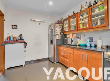 Casa · 286m² · 7 Ambientes · Casa en PH - 6 Dorm. 5 Baños - 403,62 m² - Boedo
