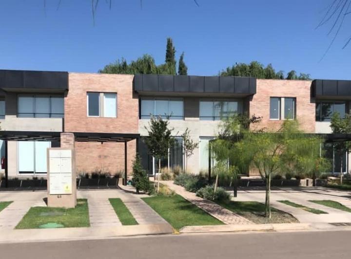 Departamento · 98m² · 3 Ambientes · 1 Cochera