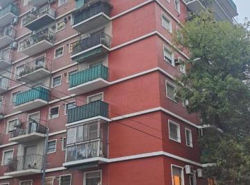 Departamento · 40m² · 2 Ambientes · 2 Amb Ampl Frente Balcon Excel - Todo Externo Sol - Impecable