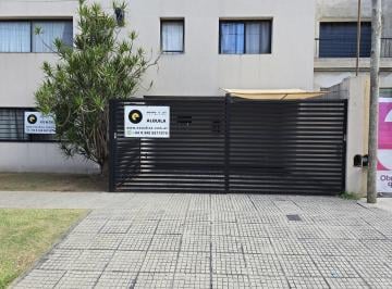Garage · 13m² · Edificio Talcahuano Esquina Castelli Cochera Semicubierta de 2,52 por 5,20 m