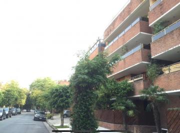 Departamento · 248m² · 5 Ambientes · 2 Cocheras · Departamento en Barrio Parque, 4 Amb. con Playroom, Terraza, Parrilla y Pileta