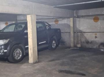 Garage · 13m² · Cochera en Venta Barrio Martin.