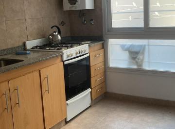 Departamento de 2 ambientes, Lomas de Zamora · Nuevo Precio!alquiler Departamento Banfield Centro