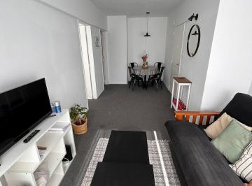 Departamento de 2 ambientes, San Nicolás · Avda Córdoba Entre Suipacha y Esmeralda, 2 Ambientes Luminosos. Apto Pof.