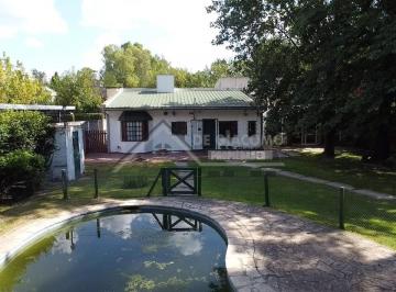 Quinta vacacional · 80m² · 3 Ambientes · Casa Quinta en Venta en Solares del Norte, del Viso, Pilar