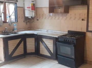 Casa · 31m² · 2 Ambientes · 1 Cochera · Casa 2 Ambientes Alquiler Castelar