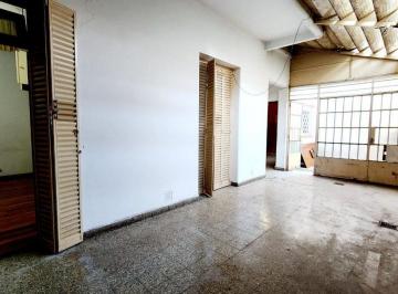 Casa · 122m² · 4 Ambientes · 2 Cocheras · Venta Casa Santos Lugares 4 Amb Terraza! Permuta