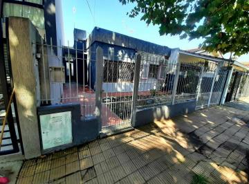 Casa · 145m² · 3 Ambientes · Casa en Venta - 2 Dorm. 1 Baño - 375 m² - San Antonio de Padua