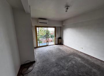Departamento de 1 ambiente, Coghlan · Monoambiente Amplio con Balcon