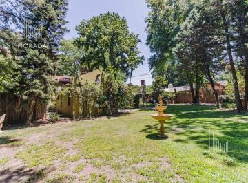 Casa · 232m² · 3 Ambientes · 3 Cocheras · Venta 2 Casas en Talar Zona Norte