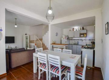 Departamento · 66m² · 3 Ambientes · Departamento Dúplex en Venta en Tolosa, La Plata, G. B. a. Zona Sur