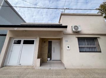 Casa · 115m² · 5 Ambientes · 1 Cochera · Casa Céntrica en Venta en Barrio Central Córdoba