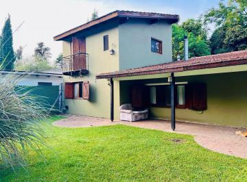 Quinta vacacional · 170m² · 7 Ambientes · 5 Cocheras · Quinta - C. C. El Pato