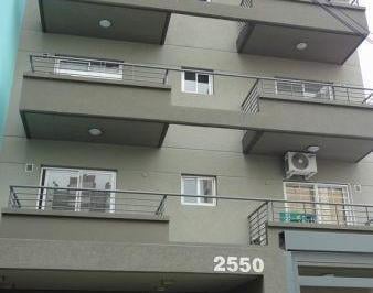 OMP-OMP-4544_2 · Alquiler de Departamento 2 Ambientes en El Centro de Caseros