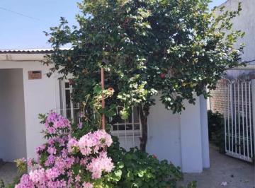 Casa · 100m² · 4 Ambientes · Casa en Venta - 3 Dorm. 2 Baños - 360 m² - Ezeiza