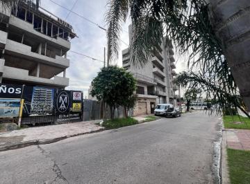 Casa · 180m² · 4 Ambientes · 2 Cocheras · Casa en Venta Atencion Desarrolladores