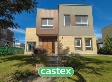 Casa · 164m² · 5 Ambientes · 2 Cocheras · Casa en Venta en Castaños, Nordelta