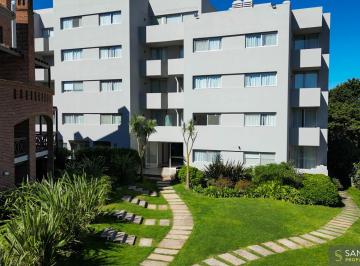 Departamento de 3 ambientes, Cariló · Carilo, Departamento en Venta – Edificio Playa, Frente Al Mar