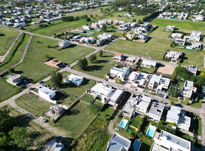 Terreno · 400m²