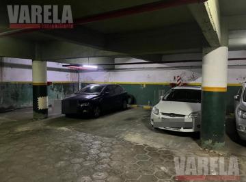 Garage · 10m² · Cochera Fija Cubierta en Venta Pringles Al 200 U$s 15.000