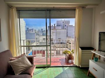 Departamento · 63m² · 3 Ambientes · 1 Cochera · Venta Departamento 3 Amb Al Frente con Cochera