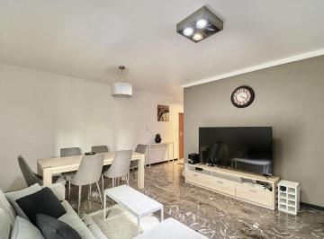 Departamento · 69m² · 4 Ambientes · 1 Cochera · Departamento con Cochera