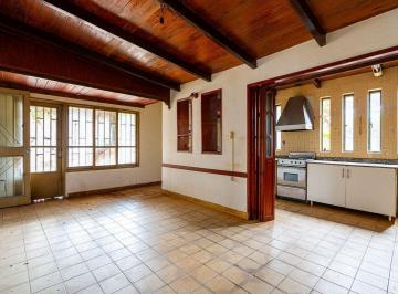 Casa · 212m² · 7 Ambientes · 1 Cochera · Casa Venta Saenz Peña 3 Dorm. Gran Terreno