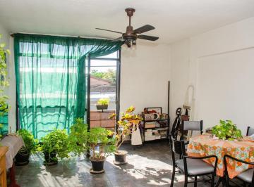 Departamento · 40m² · 2 Ambientes · Venta Dos Ambientes Luminoso por Escalera - Villa Maipu