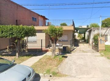 Casa · 75m² · 3 Ambientes · Casa en Alquiler Comercial