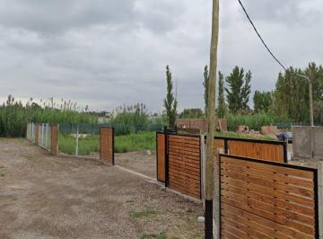 Terreno , Guaymallén · Terreno Cerrado de 258 m² en Venta en Guaymallén