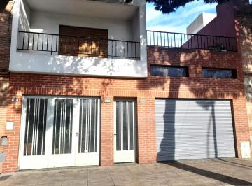 Casa de 4 ambientes, Villa Real · Casa 4 Amb a Refaccionar