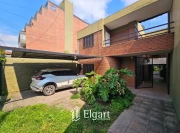 ELP-ELP-2776_2 · Casa 3 Dorm.. | Pje. Sorol Al 300