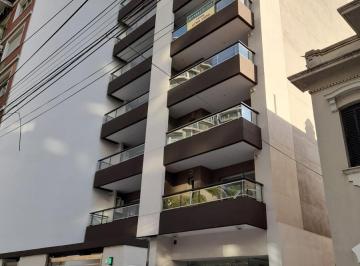 Departamento · 130m² · 4 Ambientes · 1 Cochera · Departamento - Vicente López