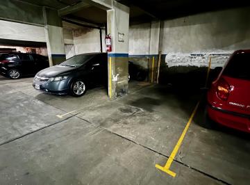 Garage · 10m² · Cochera Fija Cubierta en Edificio - 5 X 2,15 m - en Planta Baja