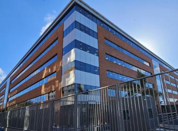 Fachada · Alquiler en Olivos Building III - Dr. Nicolás Repetto 3600 - Olivos, Buenos Aires.