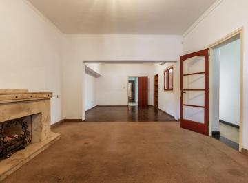 Casa · 160m² · 4 Ambientes · 1 Cochera · Casa en Venta Barrio Luis Agote 3 Dorm. Patio Cochera Luminoso
