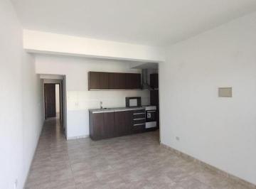 Departamento · 95m² · 2 Dormitorios · 1 Cochera · Openhouse Alquila Departamento en Guaymallén en Complejo de Ocho Departamentos